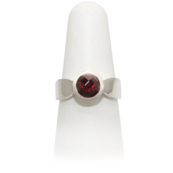 Size 8 - Garnet Ring