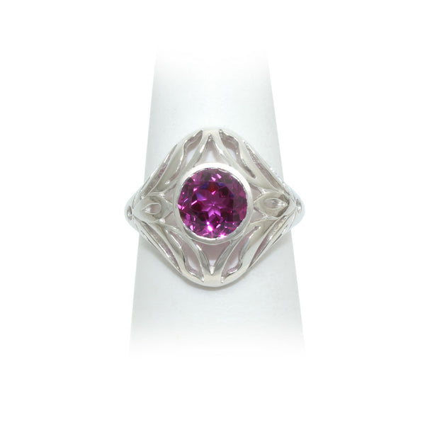 Size 8 - Raspberry Sapphire Ring