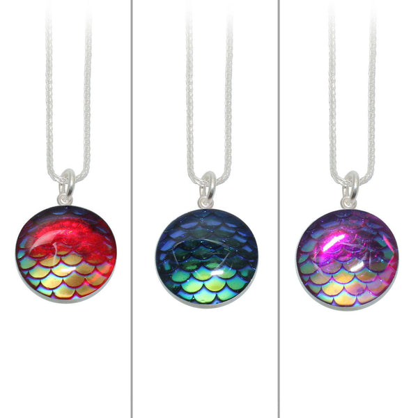 18mm Raspberry Mermaid Pendant