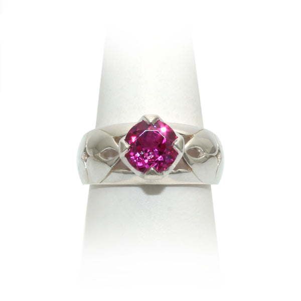 Size 9 - Raspberry Sapphire Ring